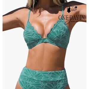 Cupshe Scallop Textured High Waist Bikini Swimsuit Size L
